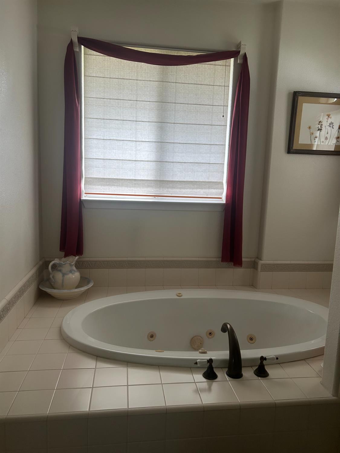 2202 W Lincoln Ave, Fresno, CA 93706