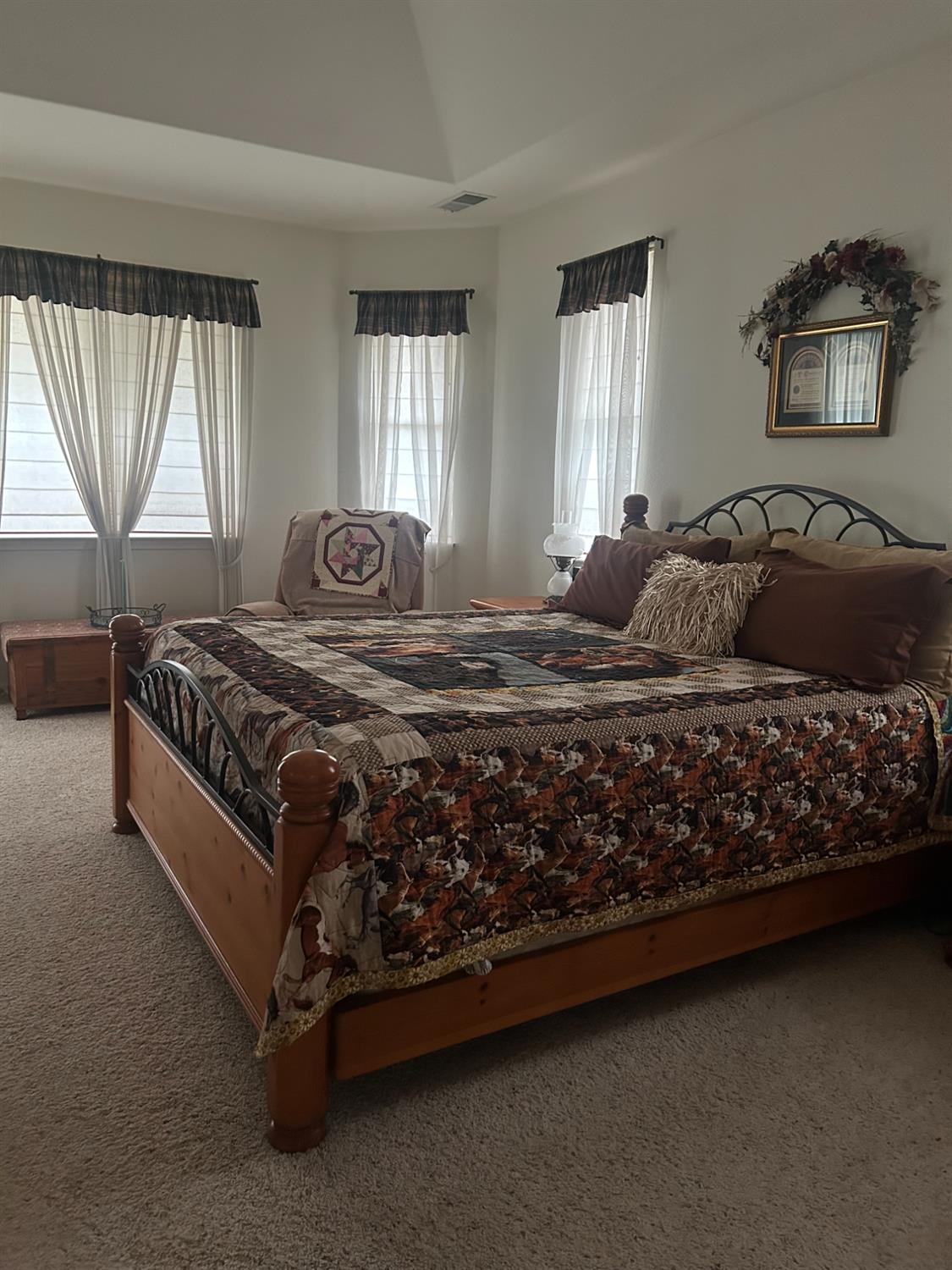 2202 W Lincoln Ave, Fresno, CA 93706