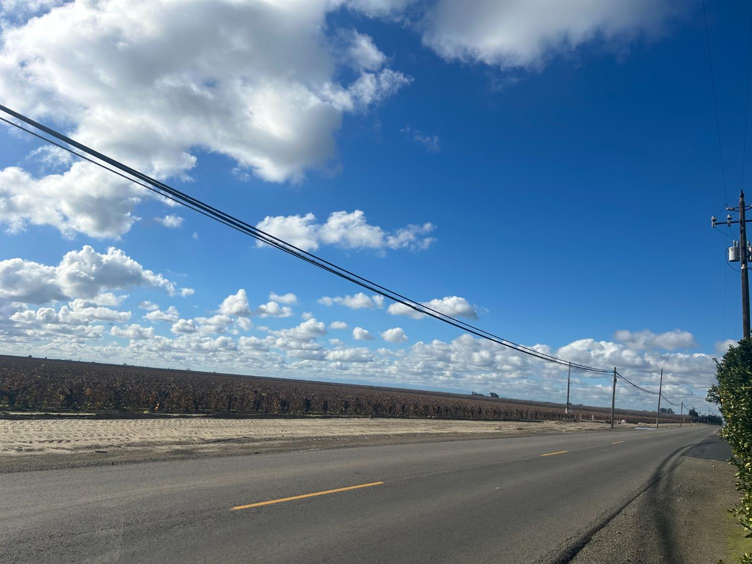 2202 W Lincoln Ave, Fresno, CA 93706