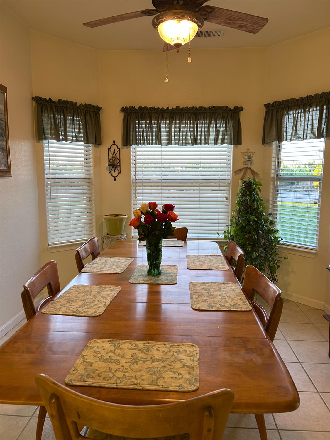 2202 W Lincoln Ave, Fresno, CA 93706