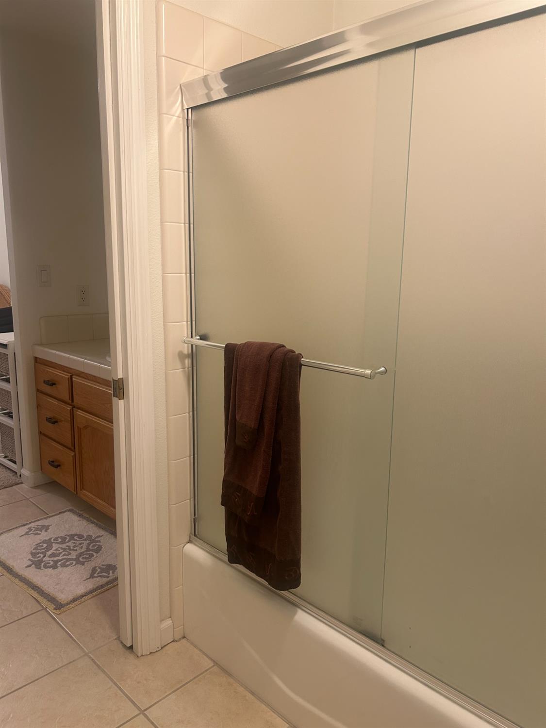 2202 W Lincoln Ave, Fresno, CA 93706