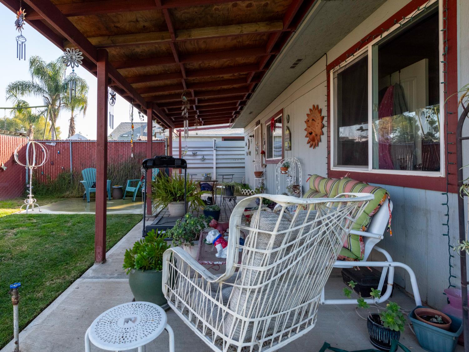 2146 W Dudley Ave, Fresno, CA 93728