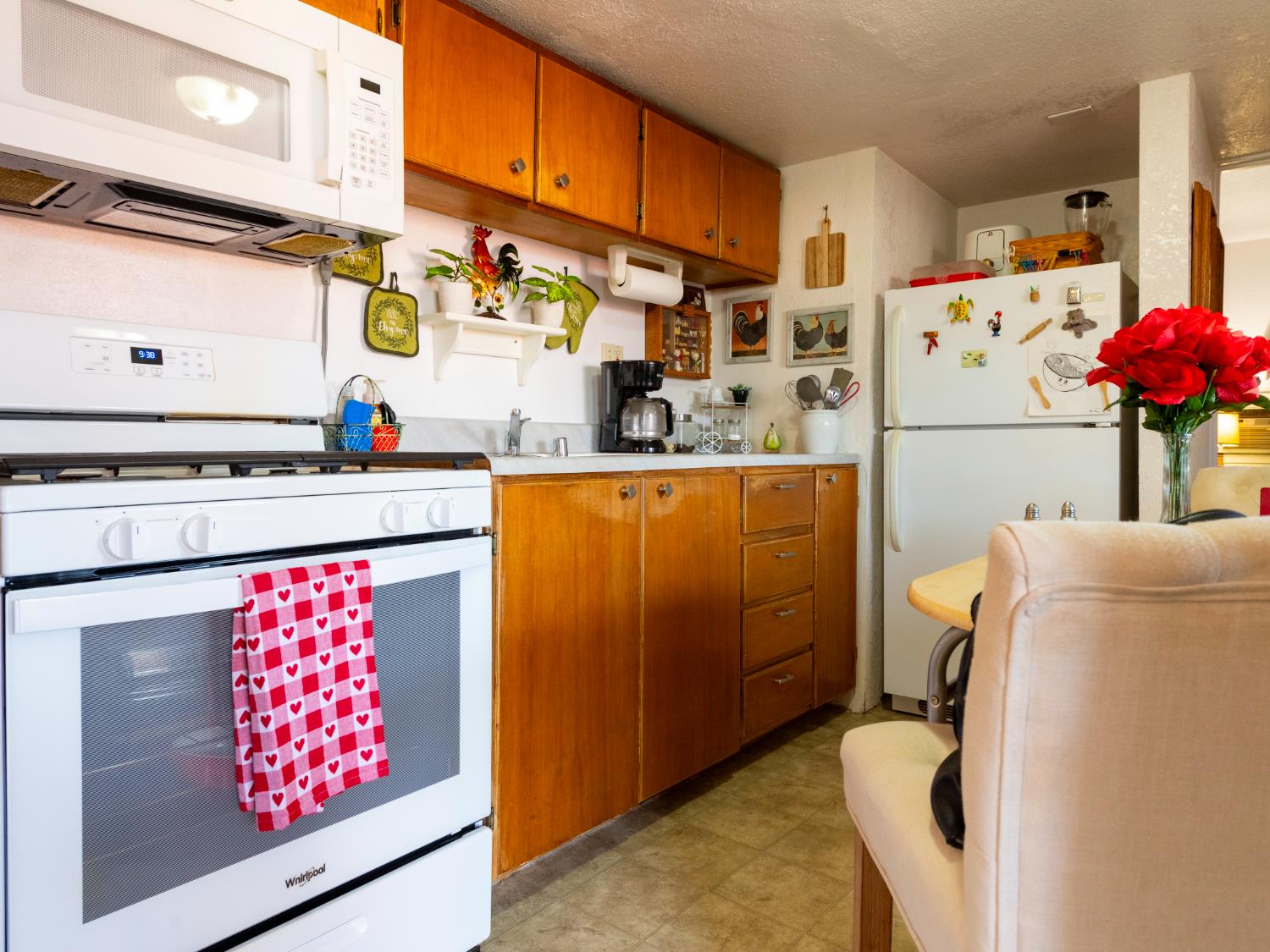 2146 W Dudley Ave, Fresno, CA 93728