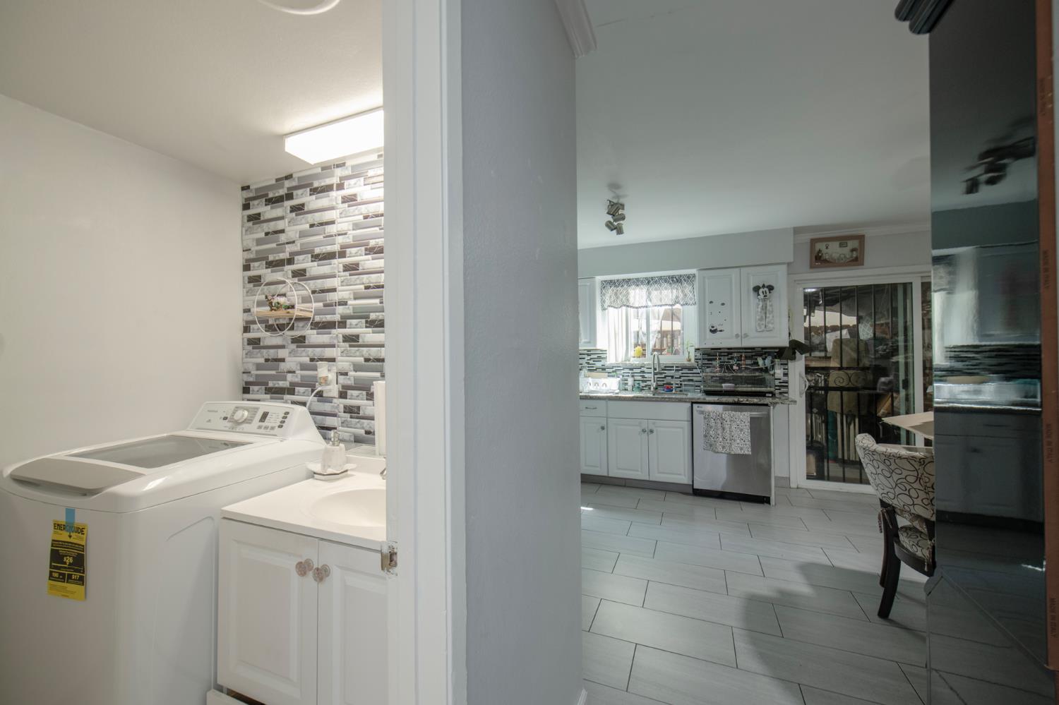 4136 N Thesta St #36, Fresno, CA 93726