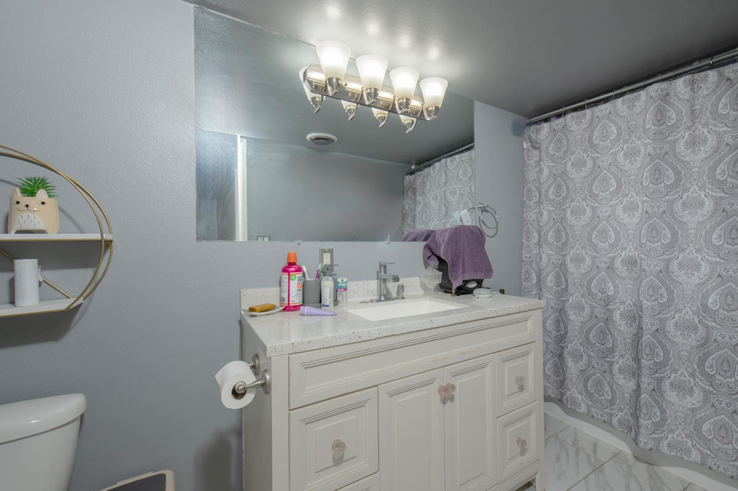 4136 N Thesta St #36, Fresno, CA 93726