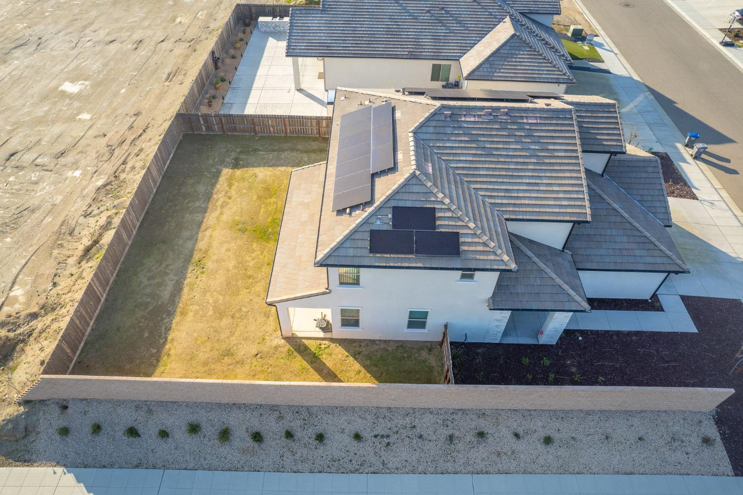 19733 Desert Willow Ln, Friant, CA 93626