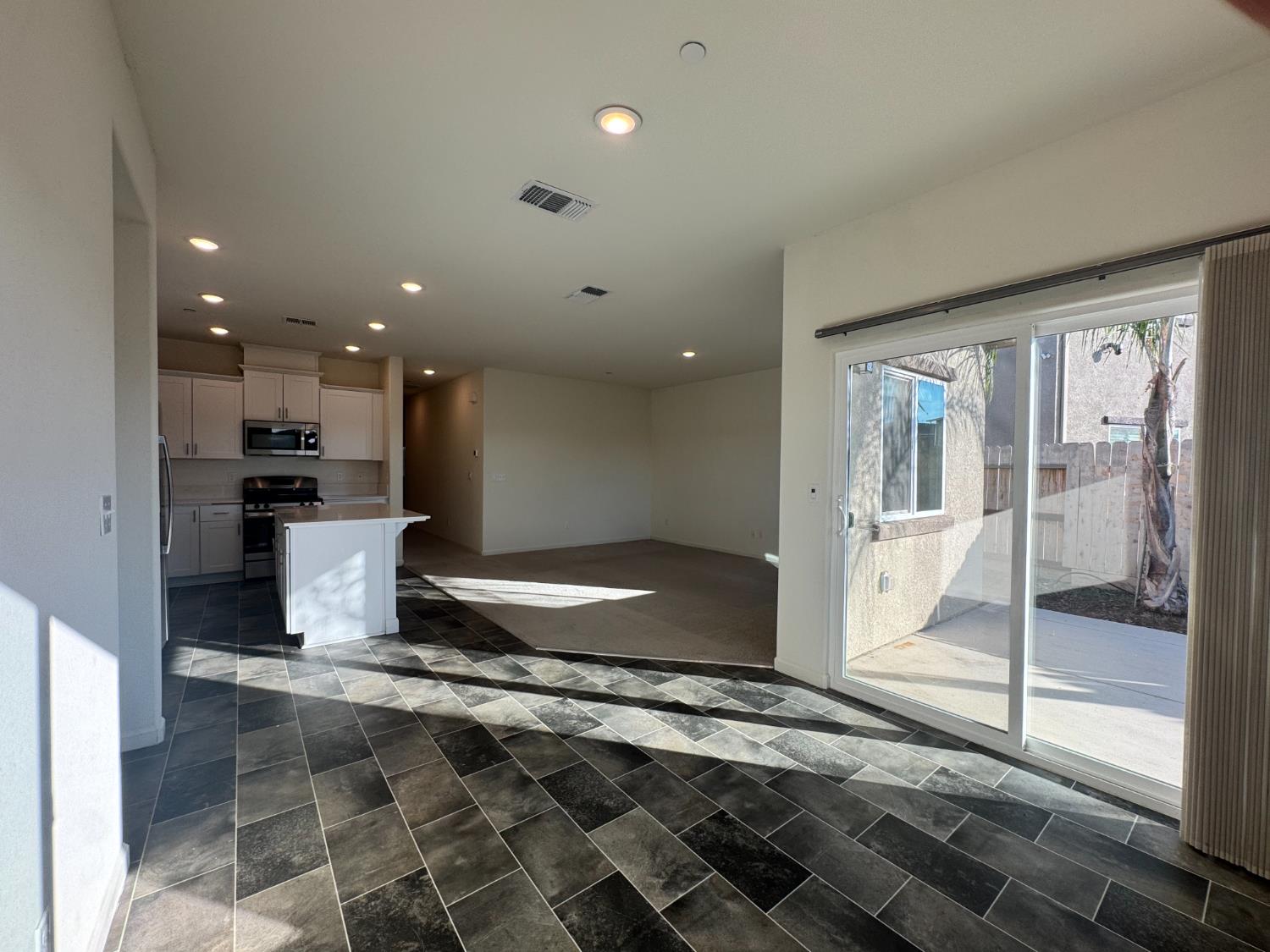 4271 Freemark Ave, Merced, CA 95348