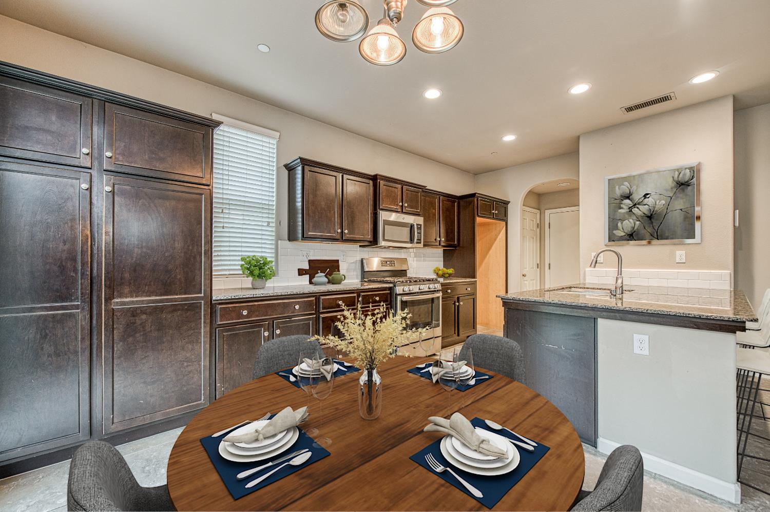 1528 Lambourn Way, Clovis, CA 93619