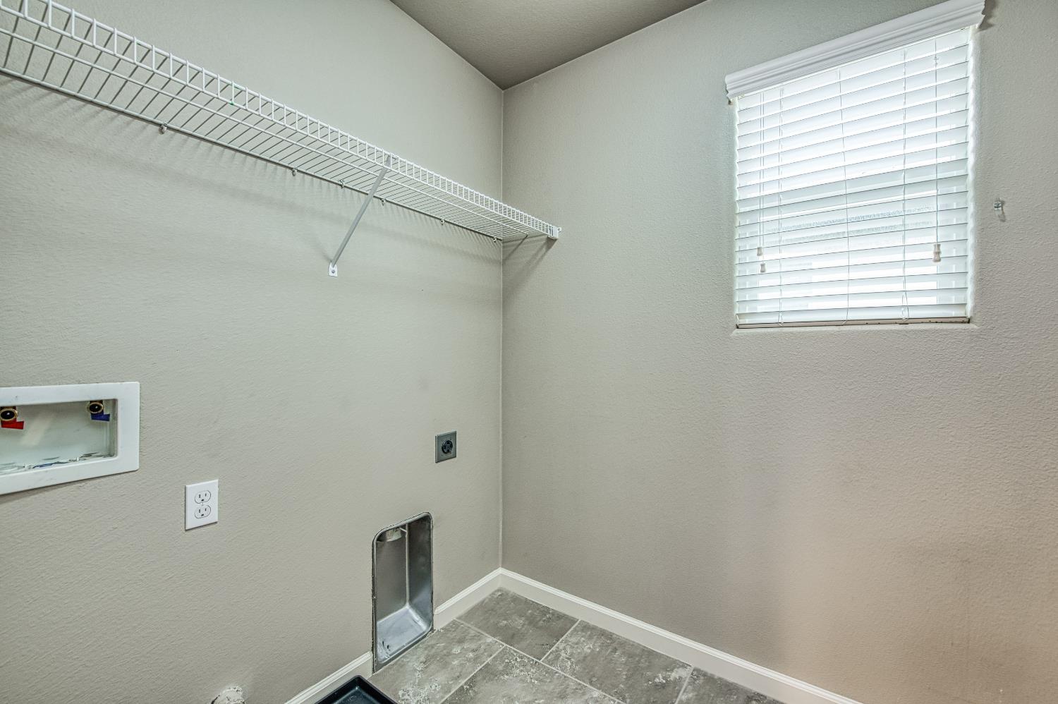 1528 Lambourn Way, Clovis, CA 93619