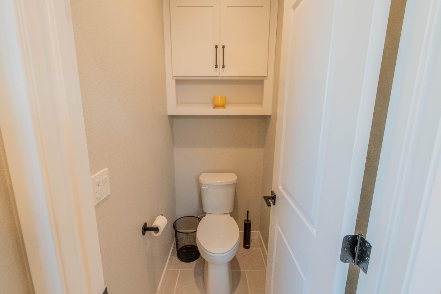 748 Ridgebank Ave, Madera, CA 93636