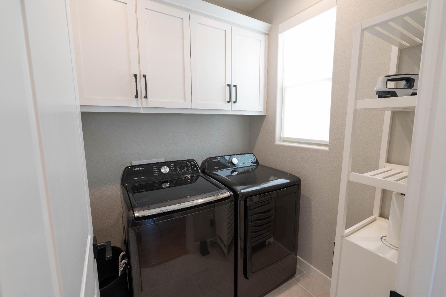 748 Ridgebank Ave, Madera, CA 93636