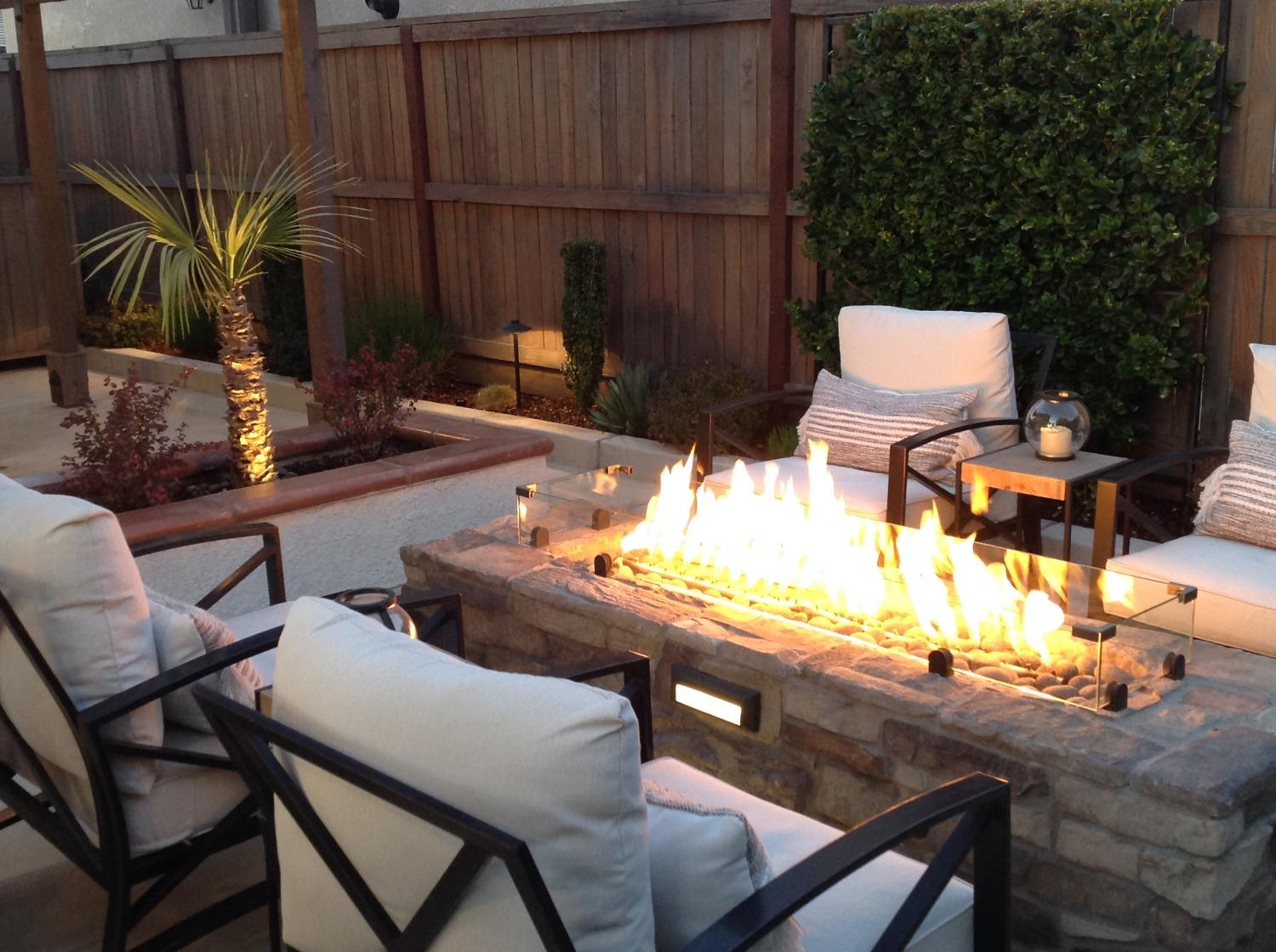 748 Ridgebank Ave, Madera, CA 93636