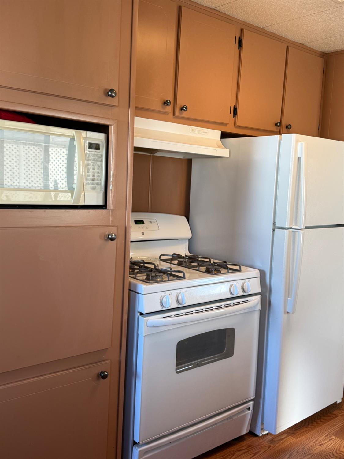 1500 W Villa Ave N #spc 7, Clovis, CA 93612