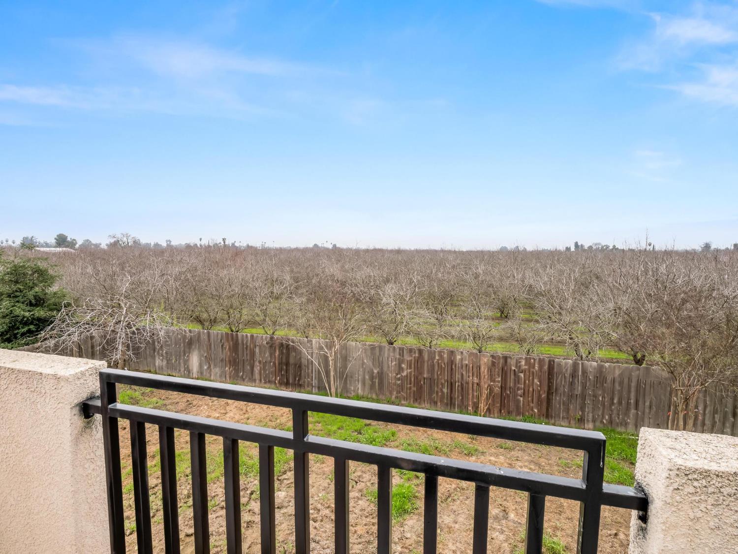 257 S Lead Ave, Fresno, CA 93706