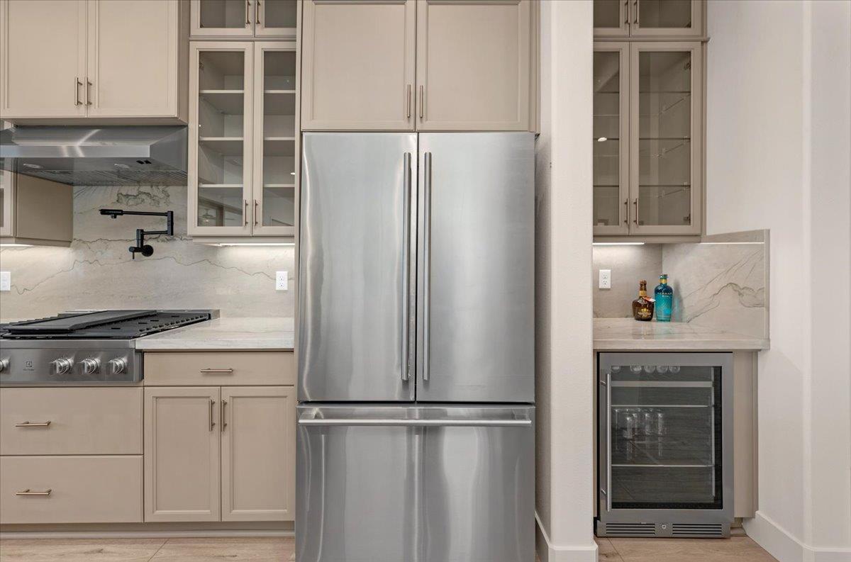 1023 Beaver Pond Loop, Madera, CA 93636