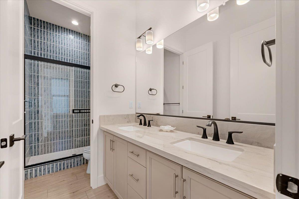 1023 Beaver Pond Loop, Madera, CA 93636