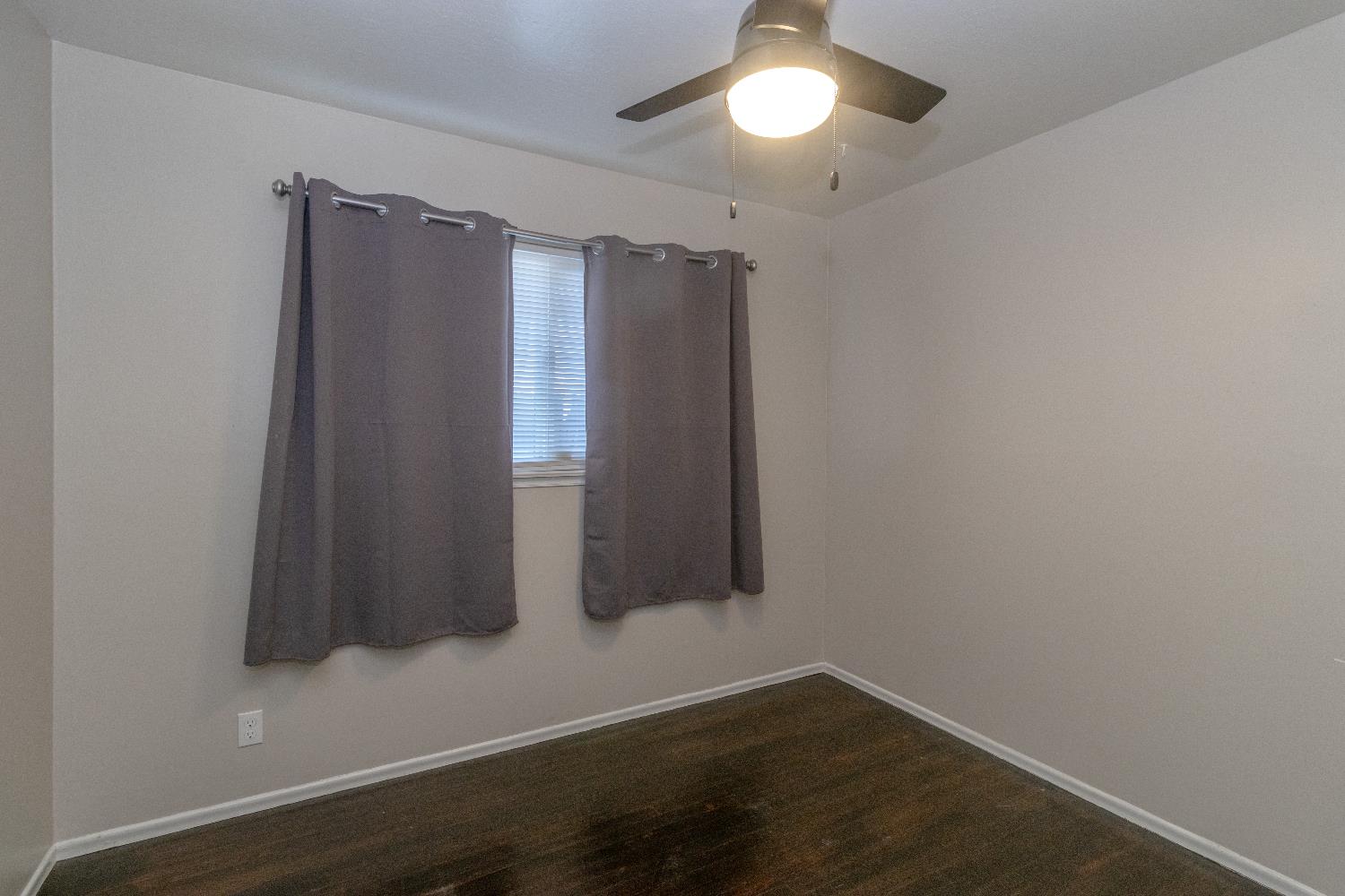 2333 E Austin Way, Fresno, CA 93726