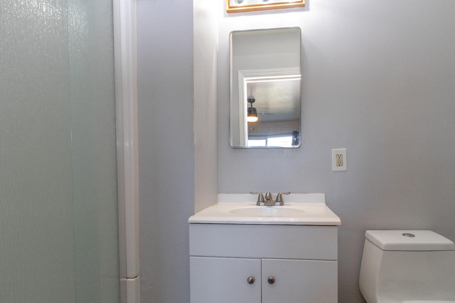 2333 E Austin Way, Fresno, CA 93726