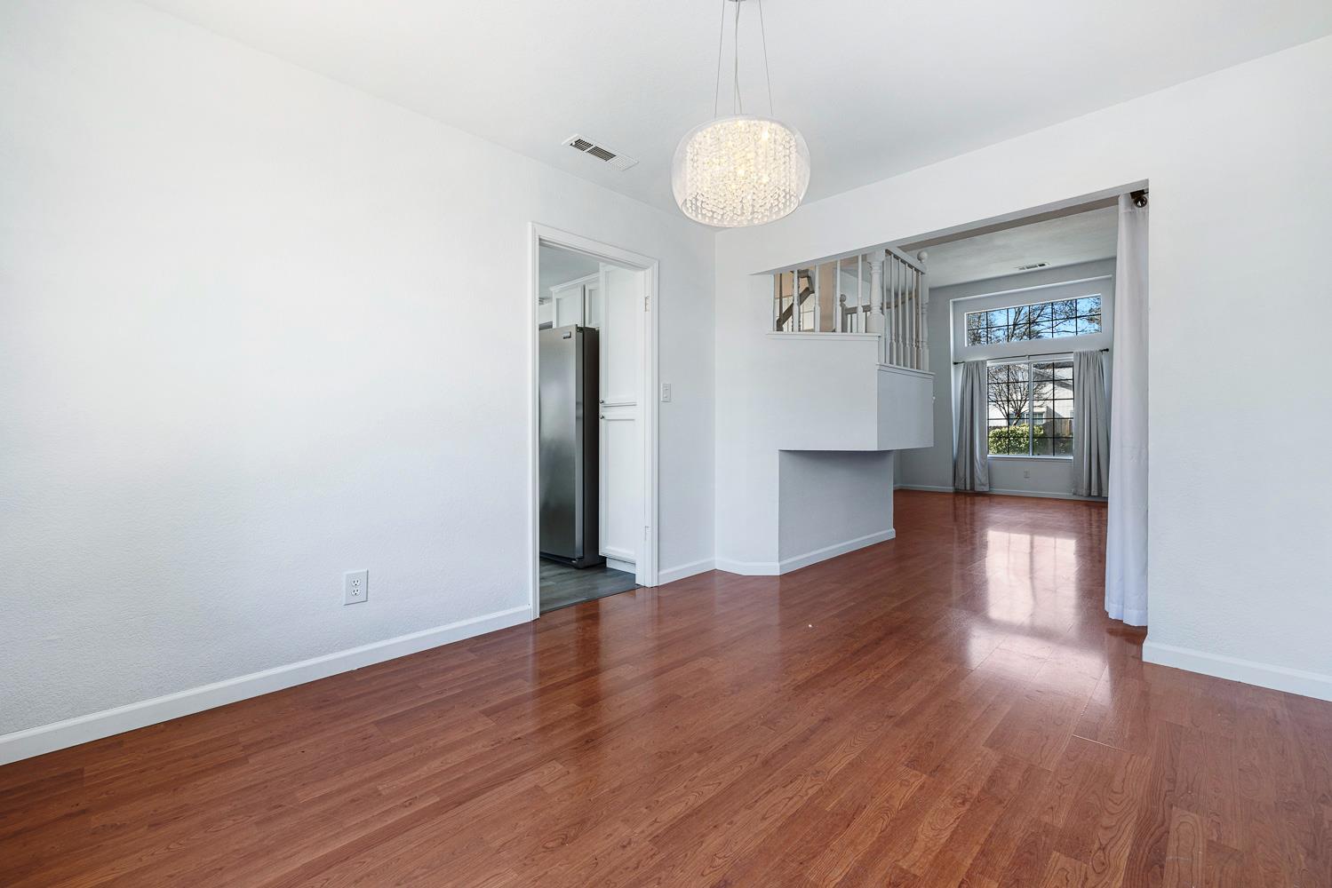 7396 N Price Ave, Fresno, CA 93720