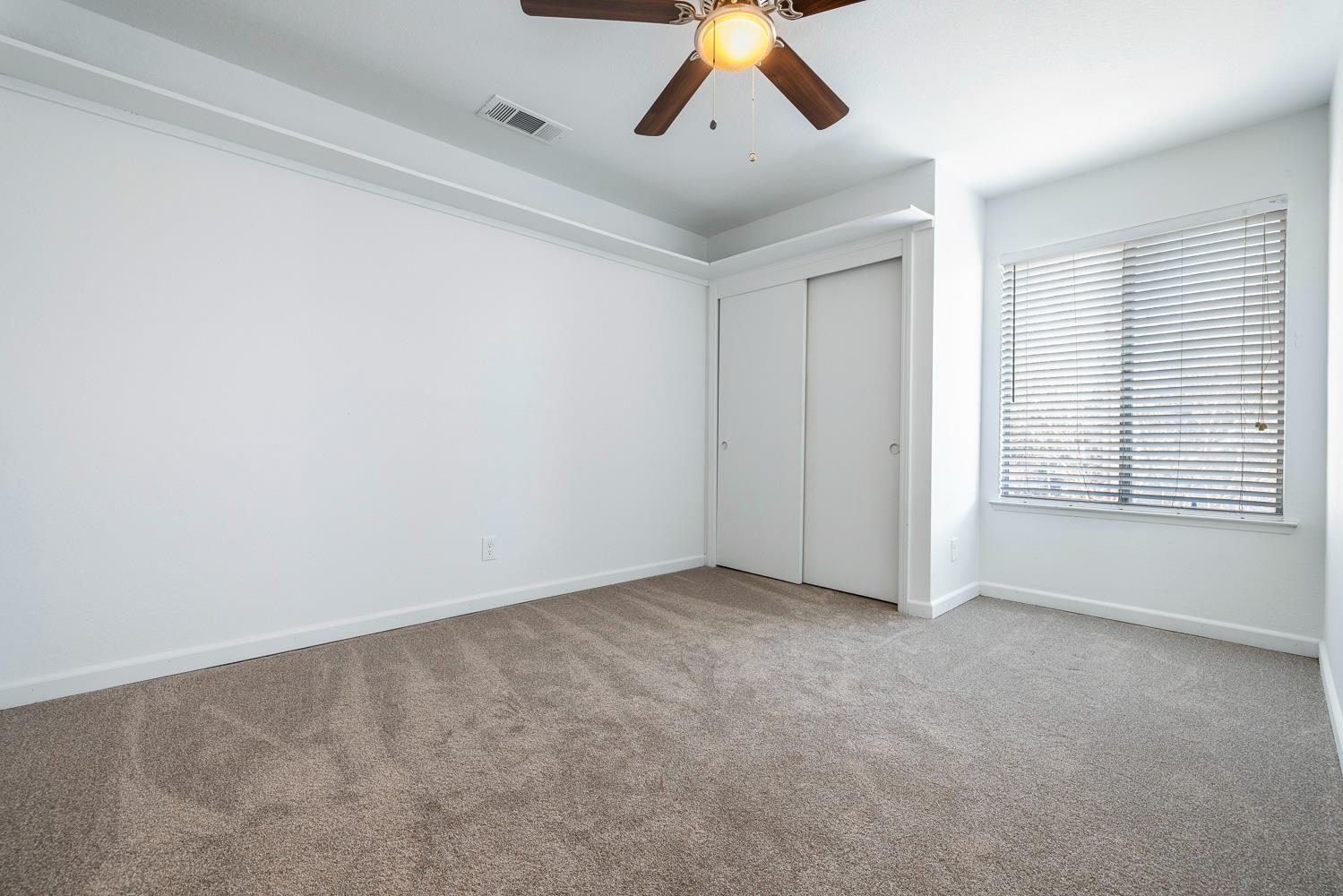 7396 N Price Ave, Fresno, CA 93720