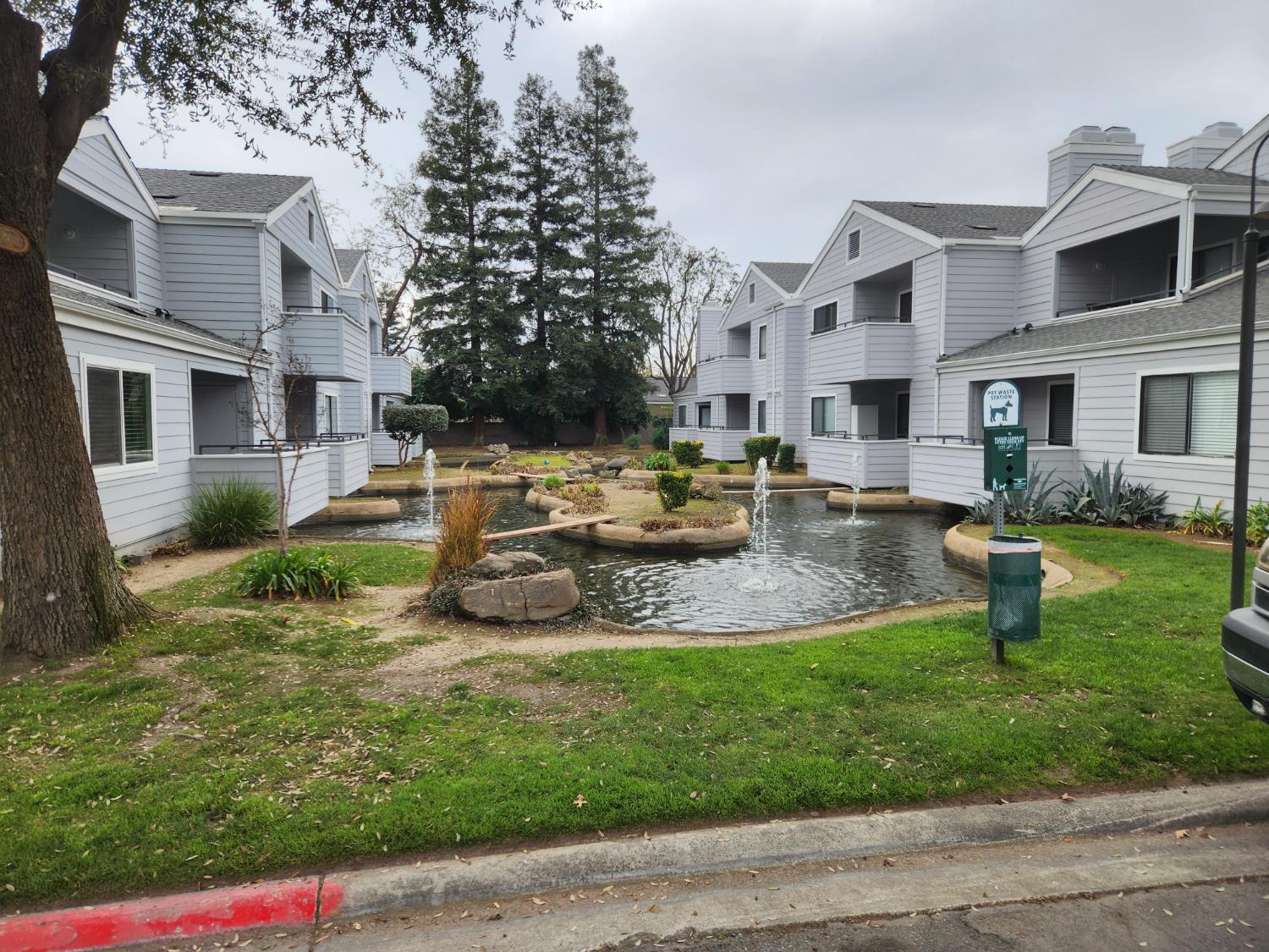 7675 N First St #110, Fresno, CA 93720