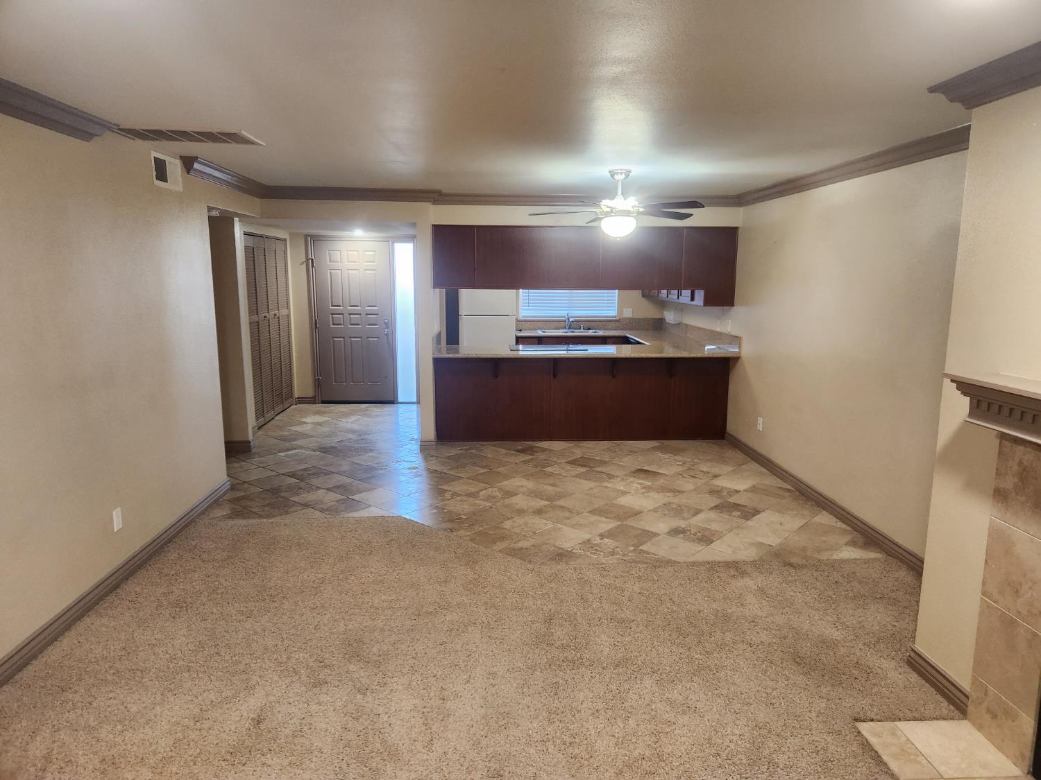 7675 N First St #110, Fresno, CA 93720