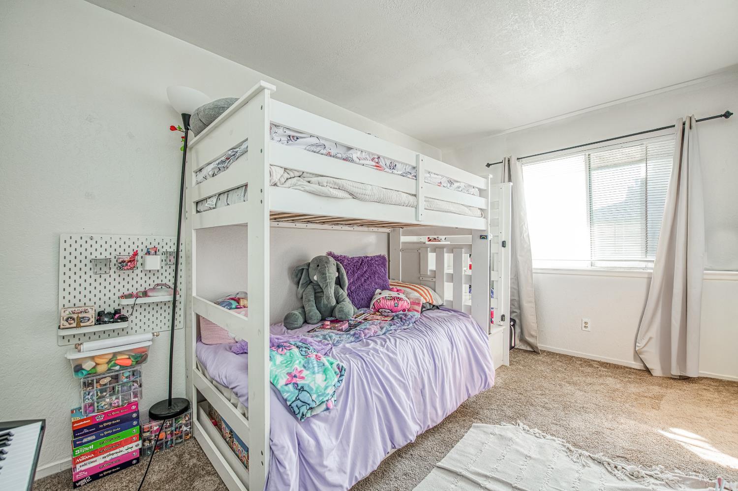 4929 N Winery Cir #110, Fresno, CA 93726