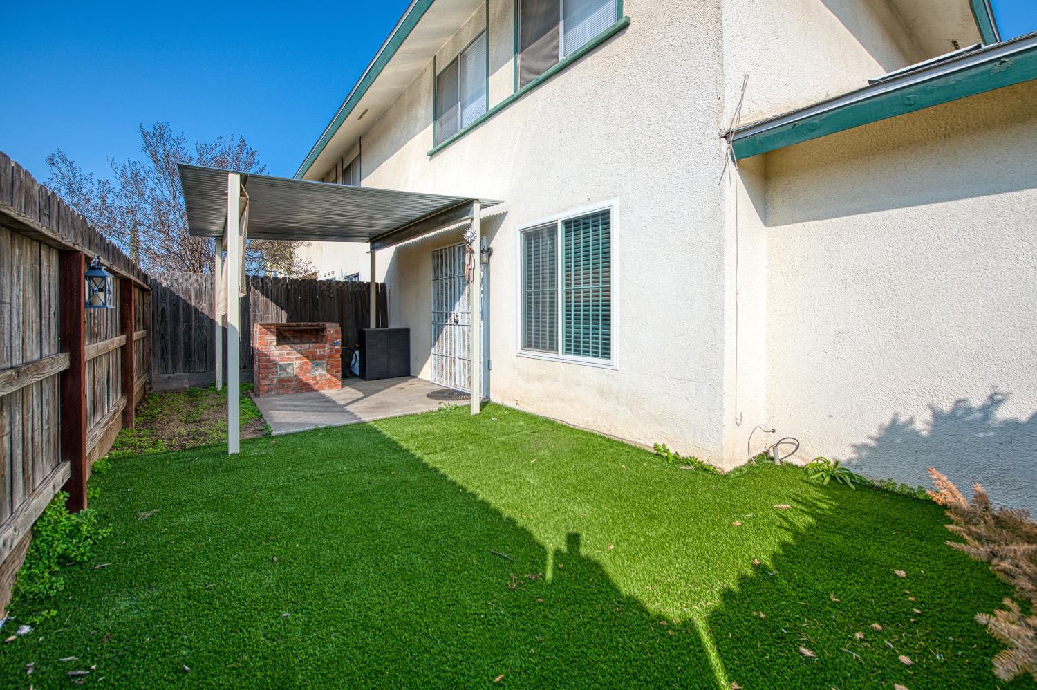 4929 N Winery Cir #110, Fresno, CA 93726