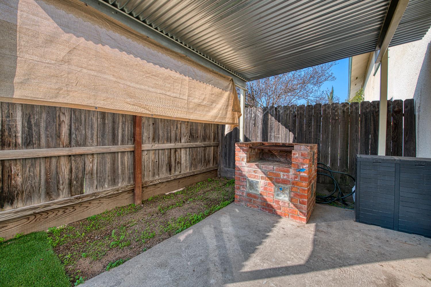 4929 N Winery Cir #110, Fresno, CA 93726