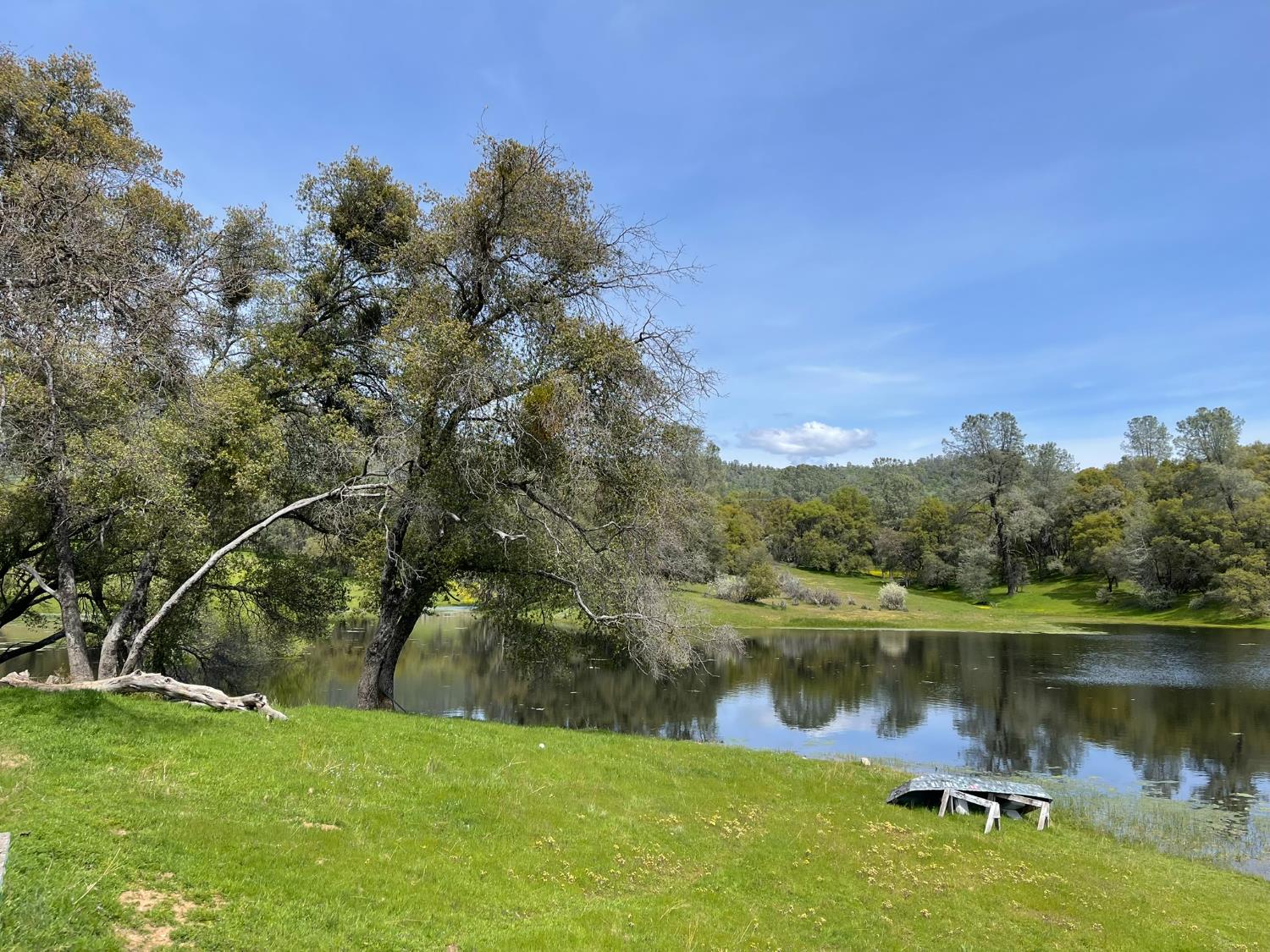 5877 State Hwy 49 North, Mariposa, CA 95338