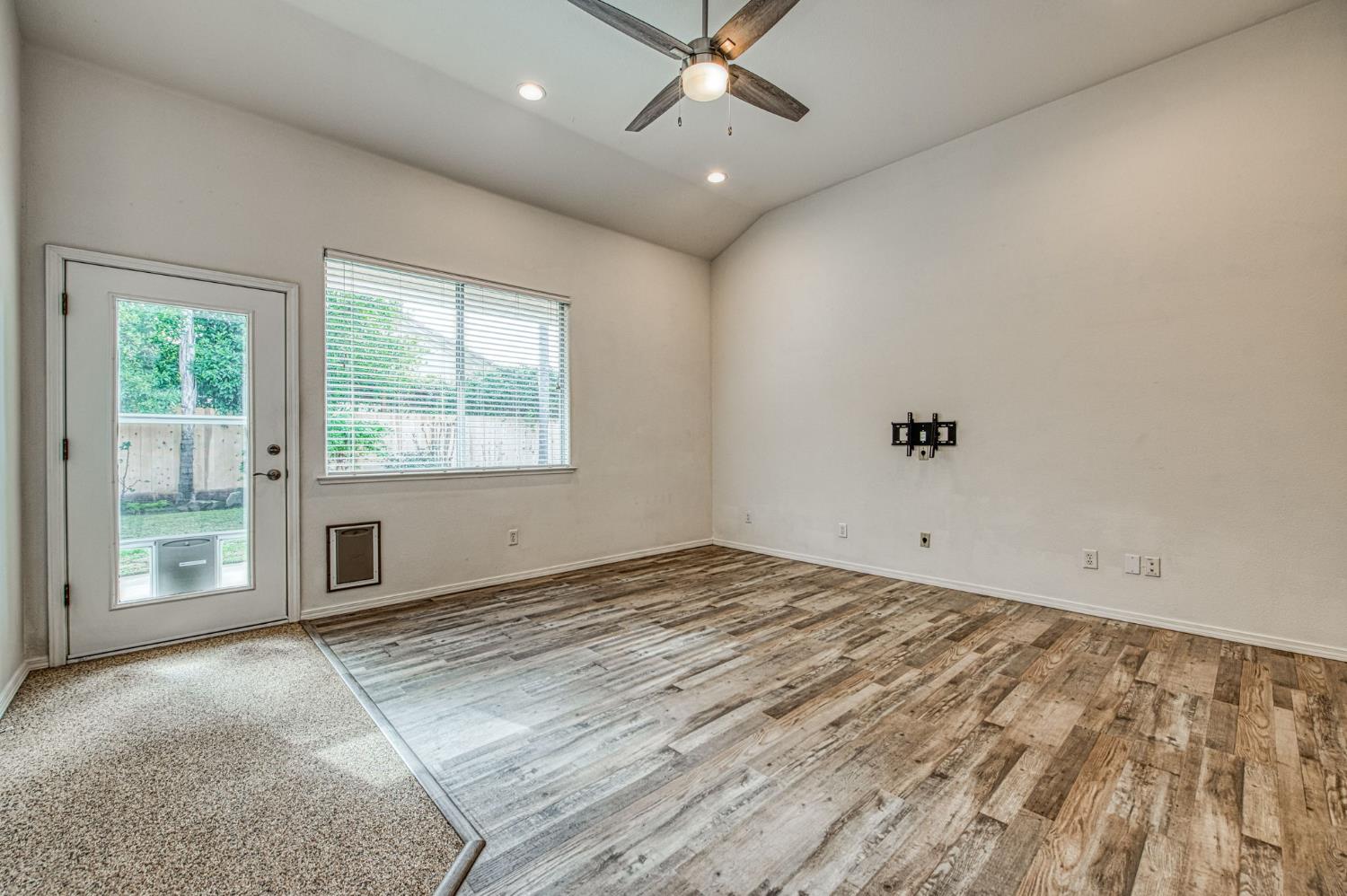 2480 Alamos Ave, Clovis, CA 93611