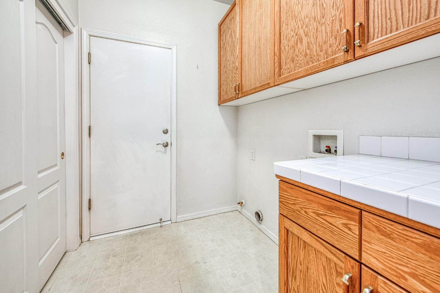 2480 Alamos Ave, Clovis, CA 93611