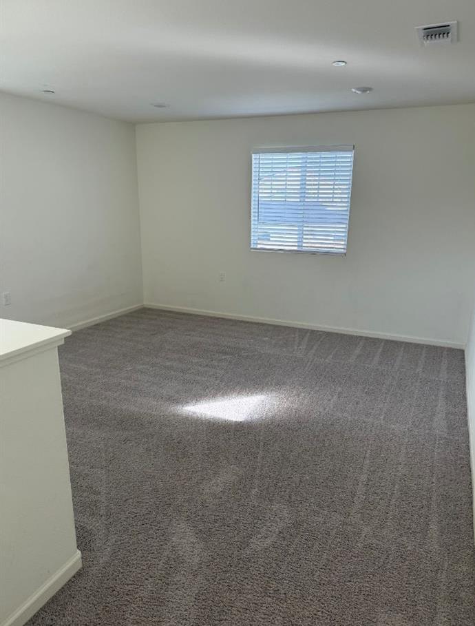 6693 E Nevada Ave, Fresno, CA 93727