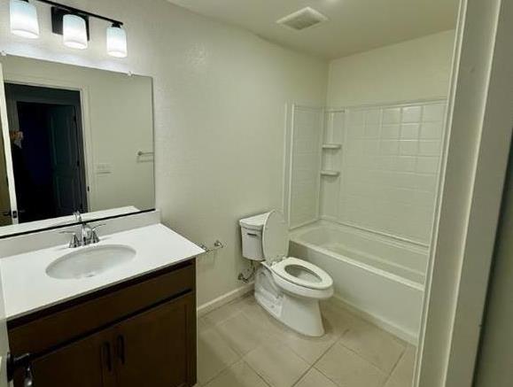 6693 E Nevada Ave, Fresno, CA 93727