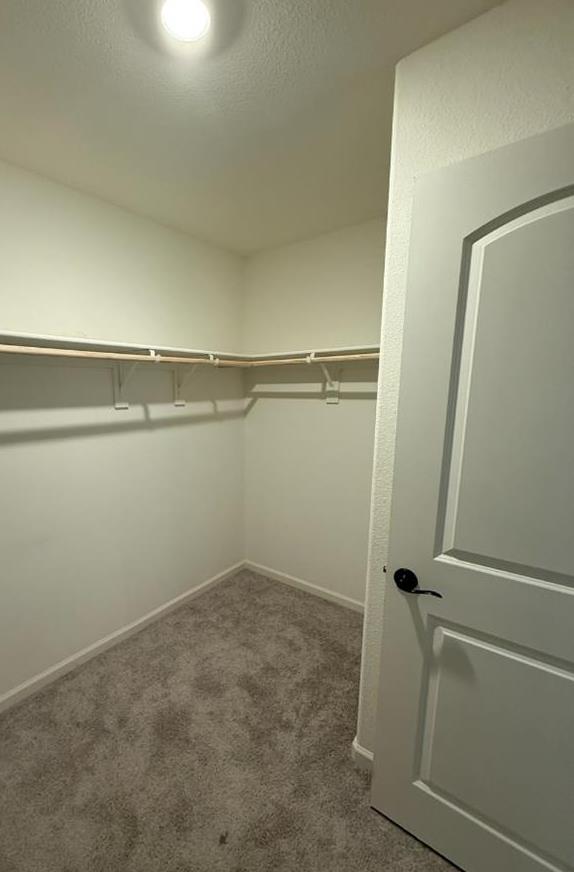 6693 E Nevada Ave, Fresno, CA 93727