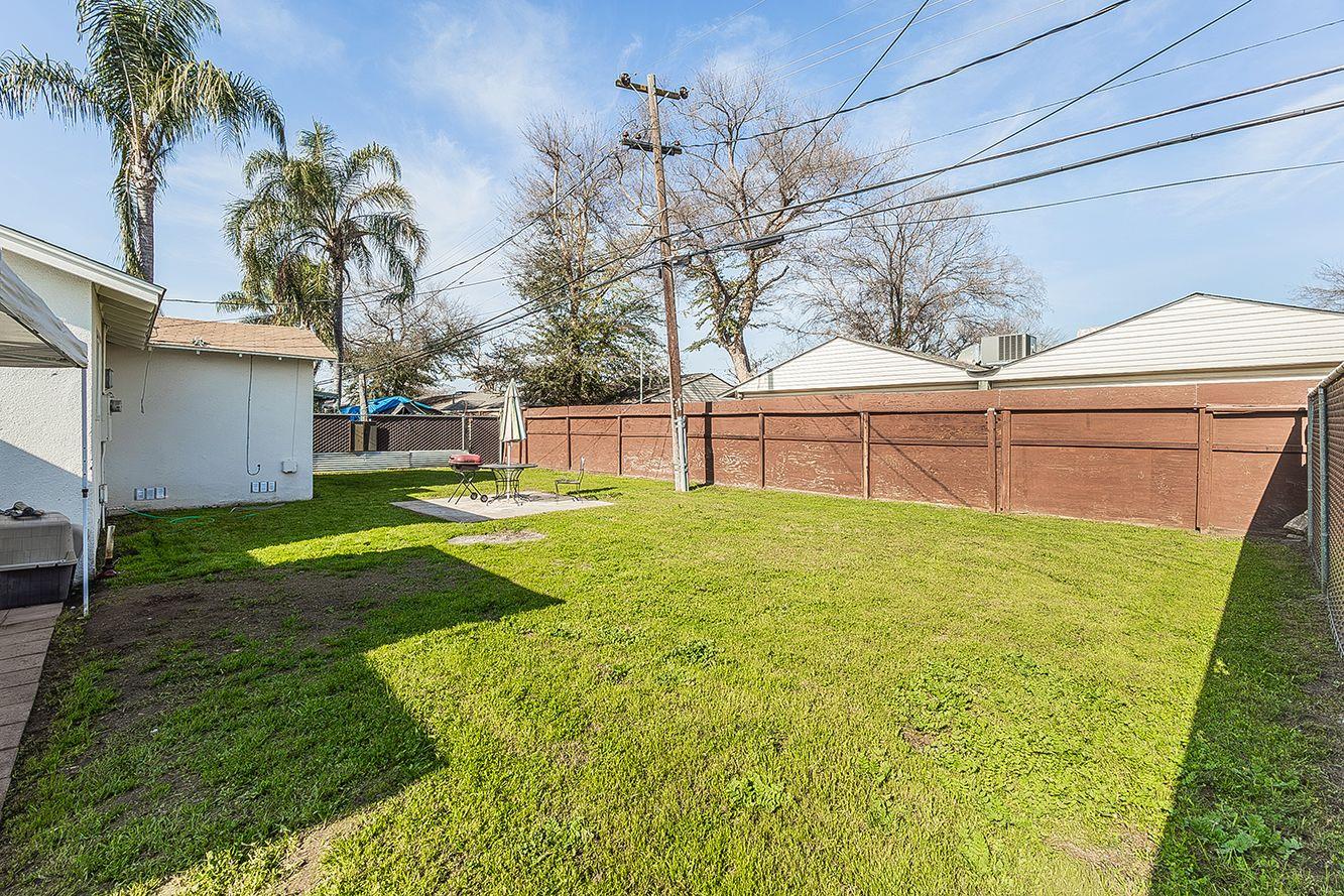 4753 E Orleans Ave, Fresno, CA 93702
