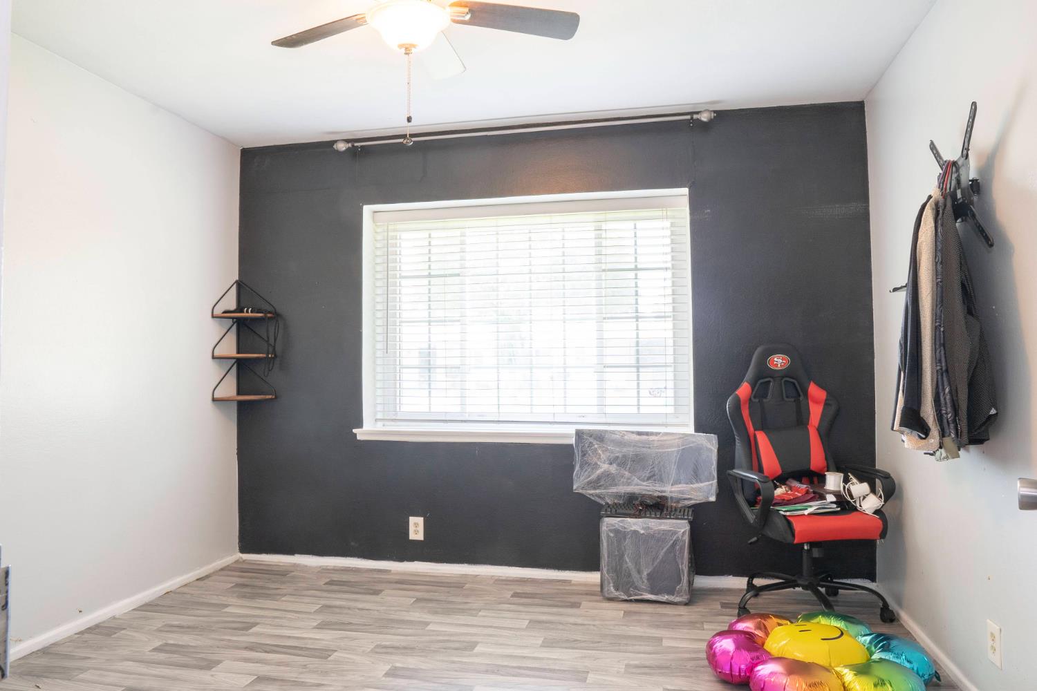 3662 N Angus St, Fresno, CA 93726