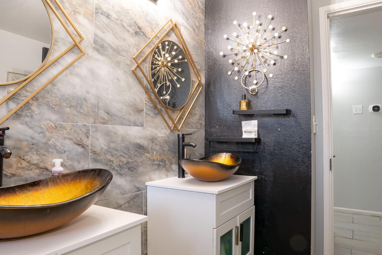 3662 N Angus St, Fresno, CA 93726