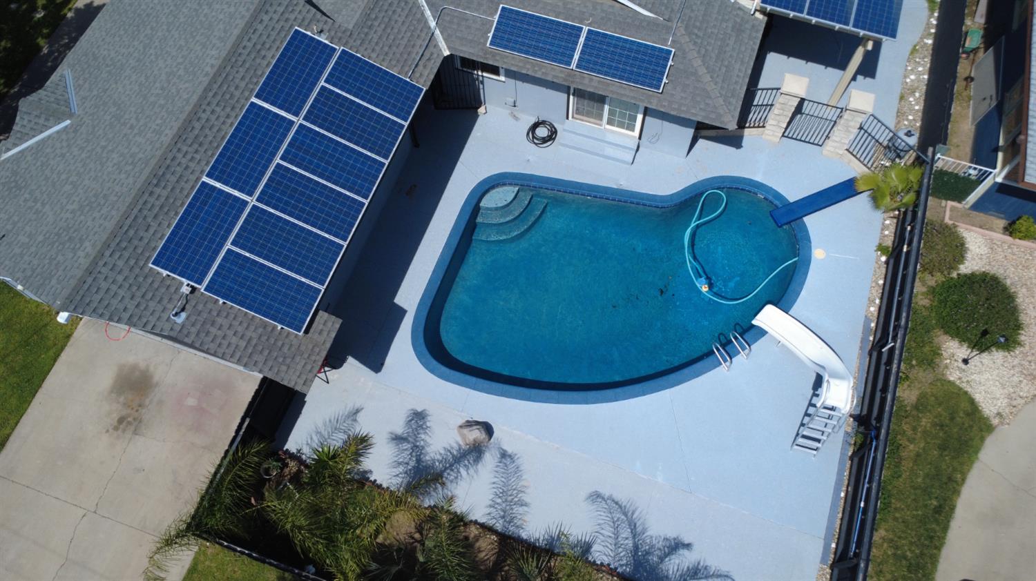 3662 N Angus St, Fresno, CA 93726