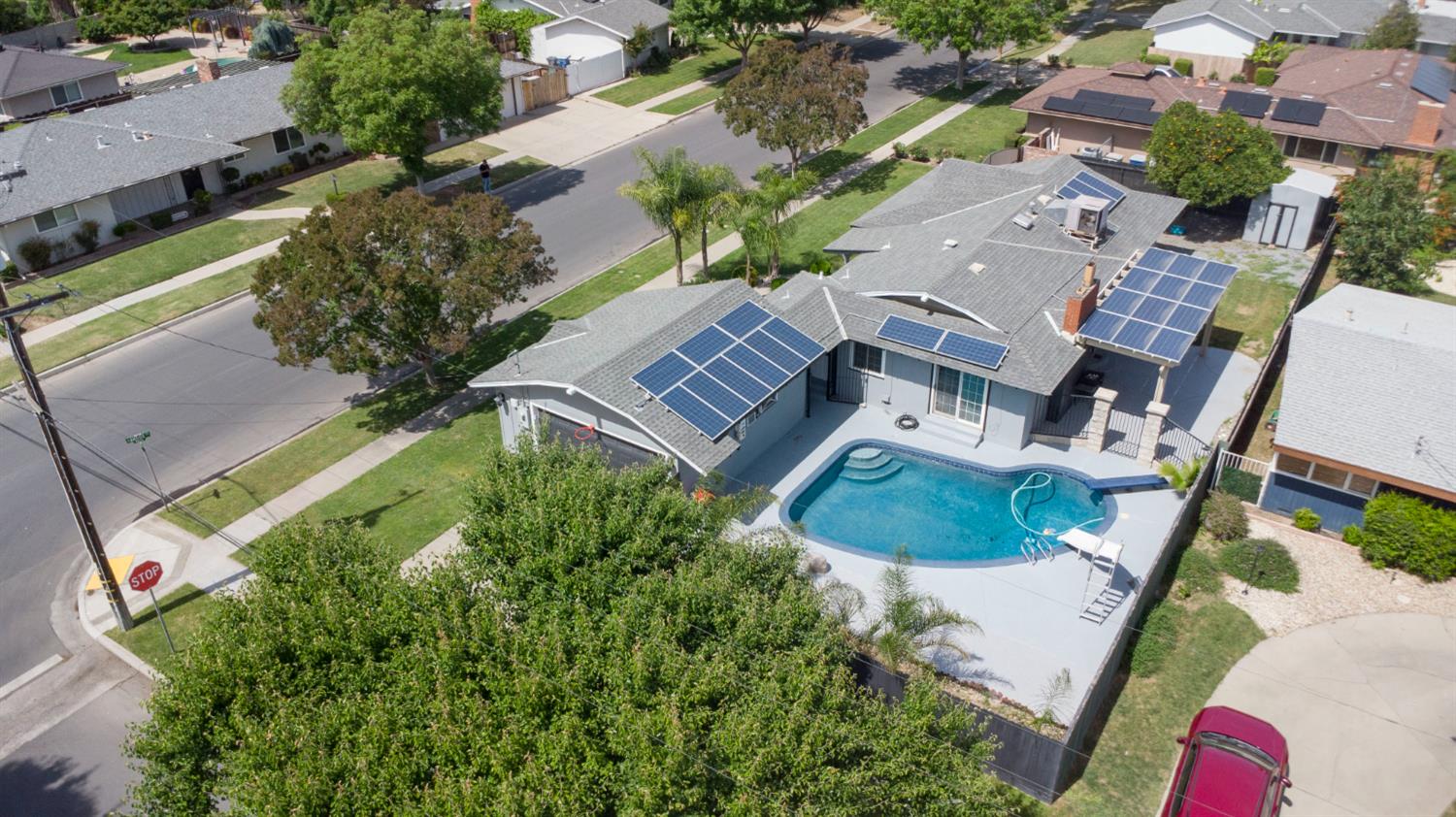 3662 N Angus St, Fresno, CA 93726