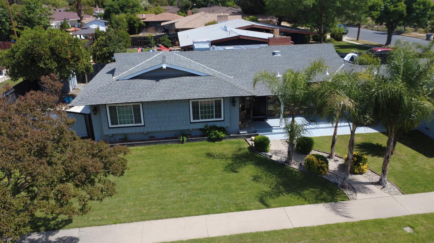 3662 N Angus St, Fresno, CA 93726