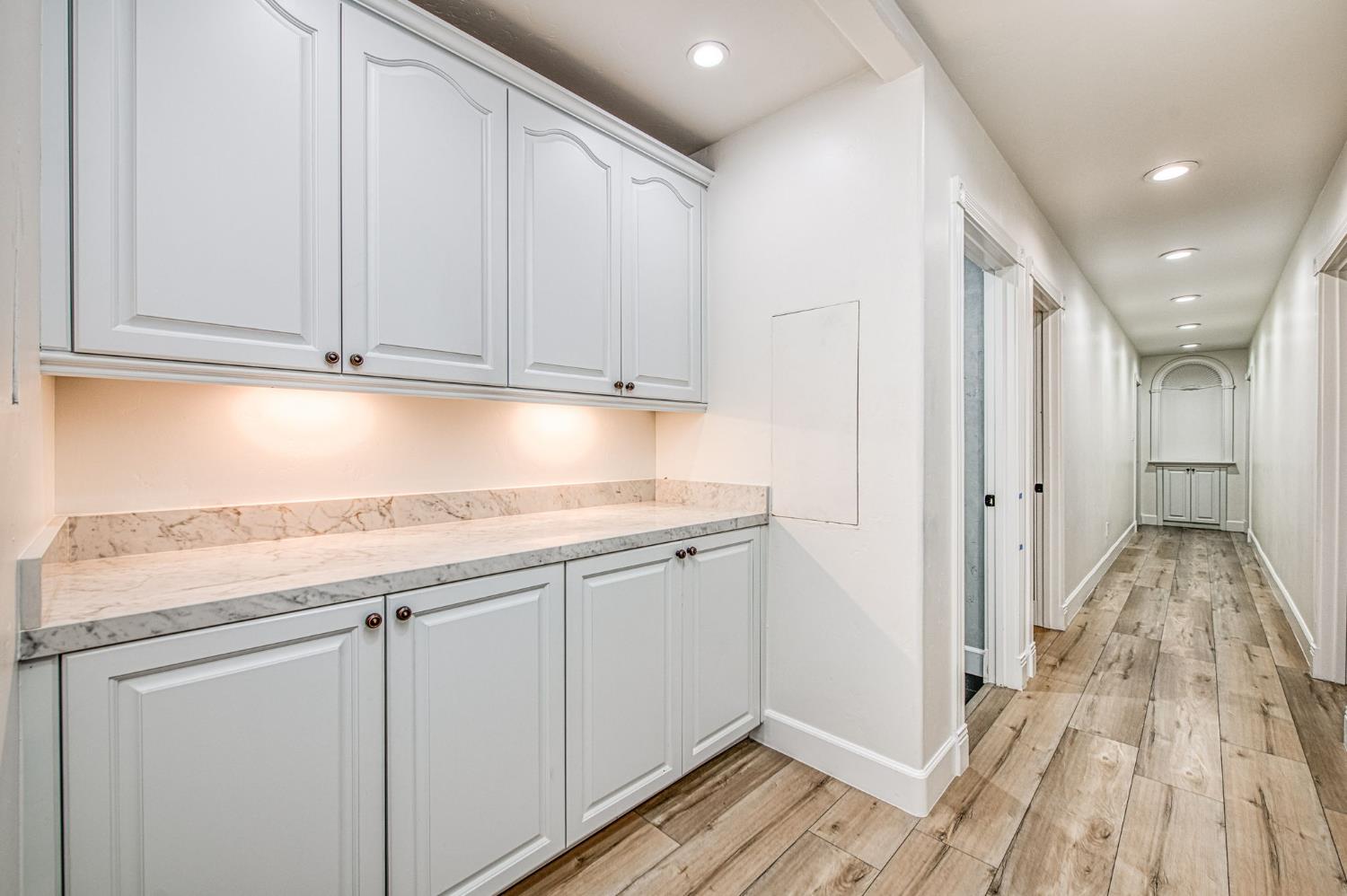 6386 N Forkner Ave, Fresno, CA 93711