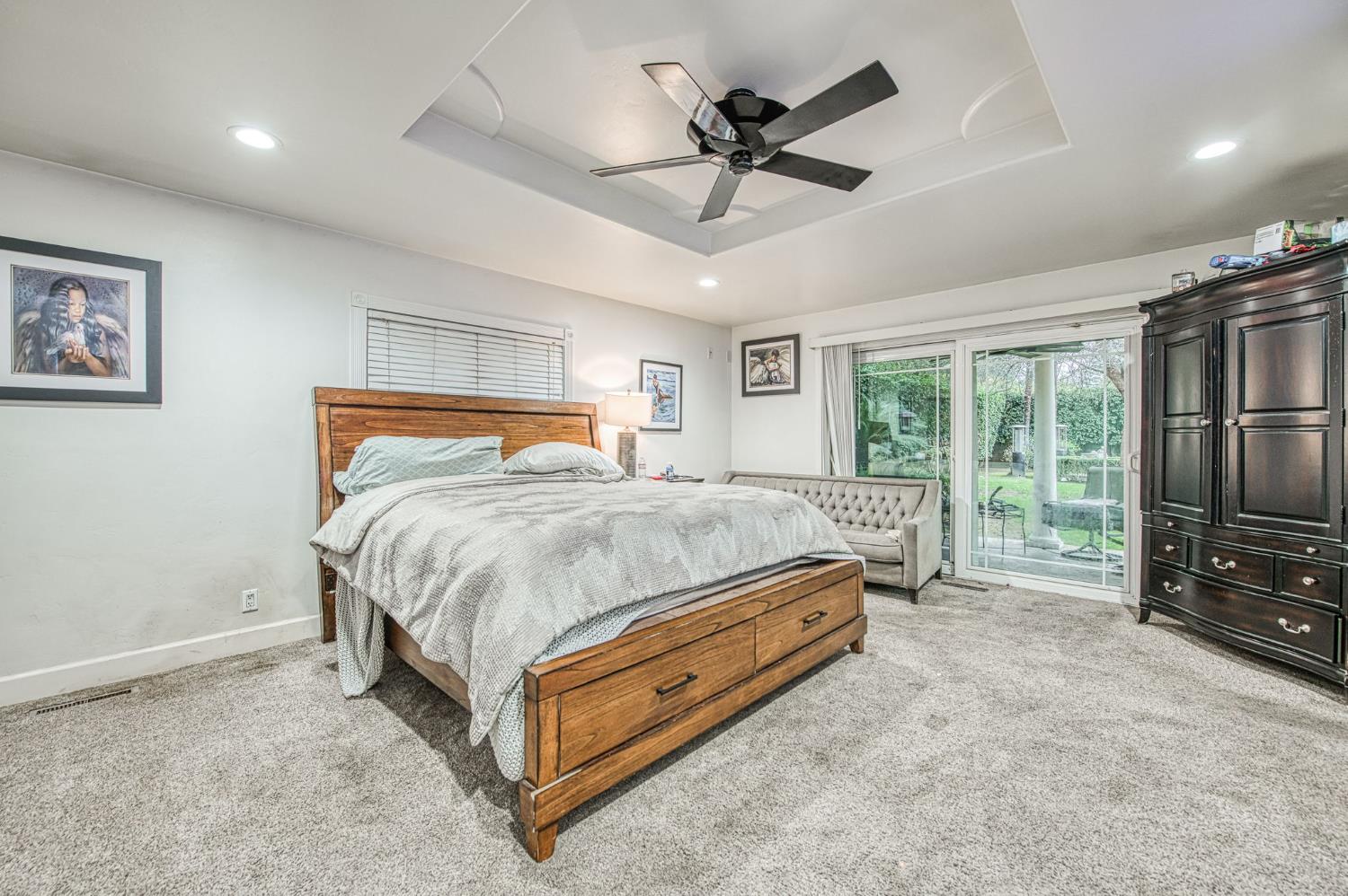 6386 N Forkner Ave, Fresno, CA 93711