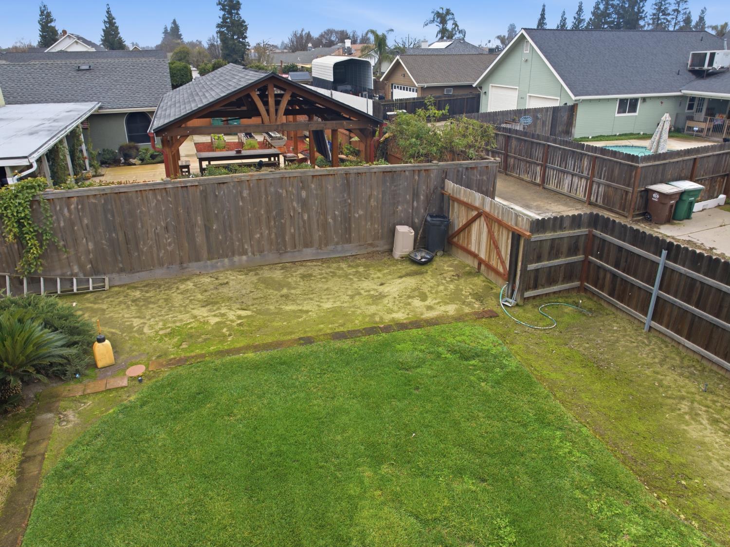 2637 Sandell Ave, Kingsburg, CA 93631