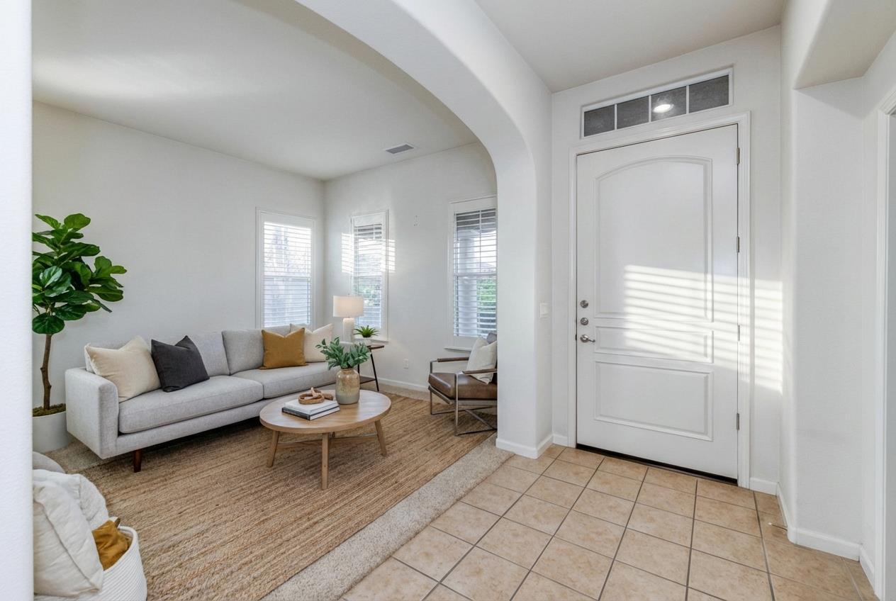 3202 Everglade Ave, Clovis, CA 93619