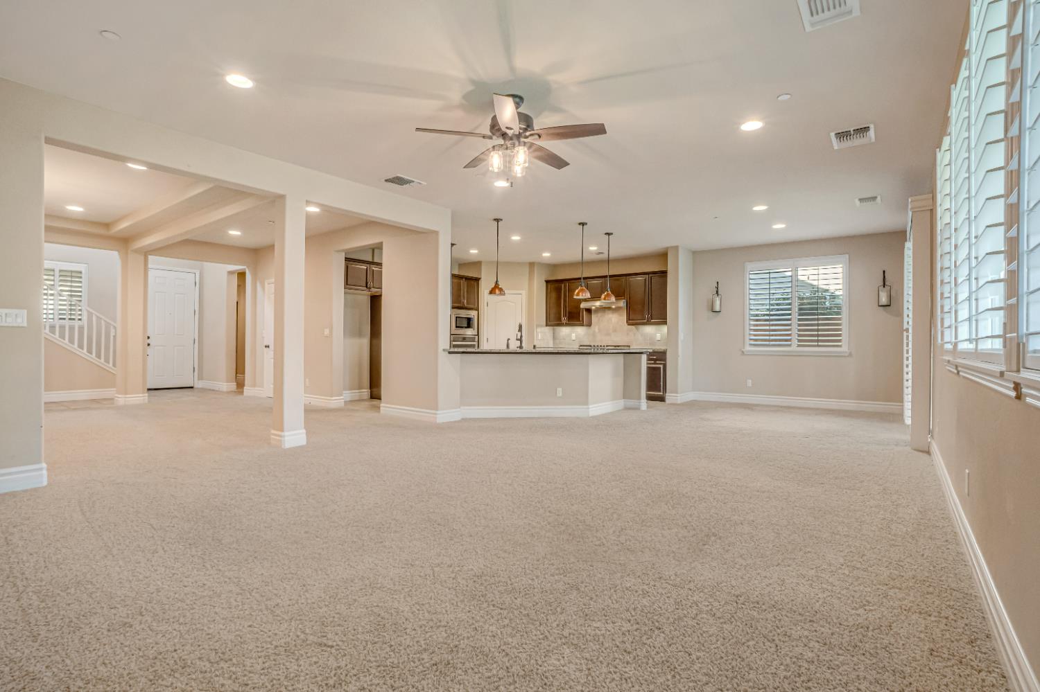 1345 N Kaweah Ave, Clovis, CA 93619