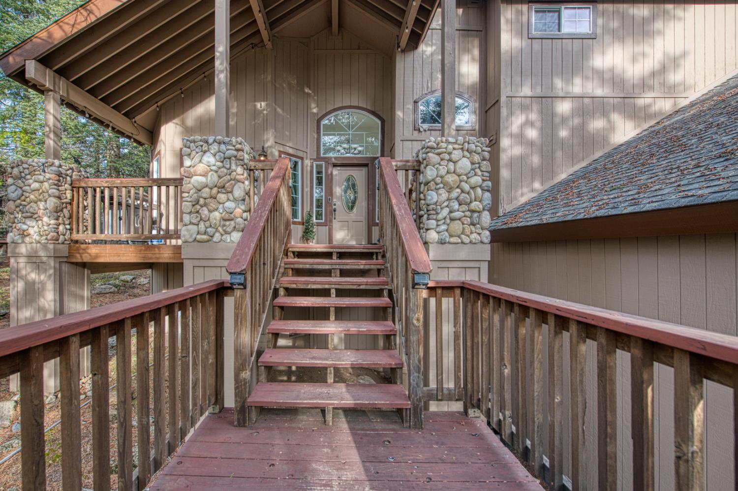 40416 Wild Rose Ln, Shaver Lake, CA 93664