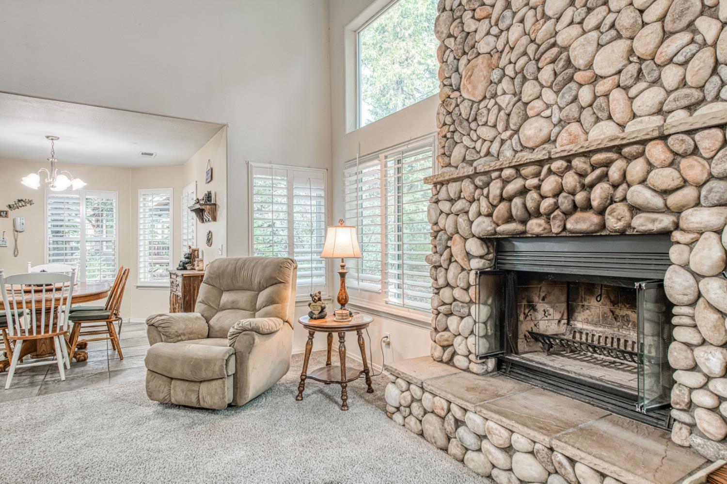 40416 Wild Rose Ln, Shaver Lake, CA 93664