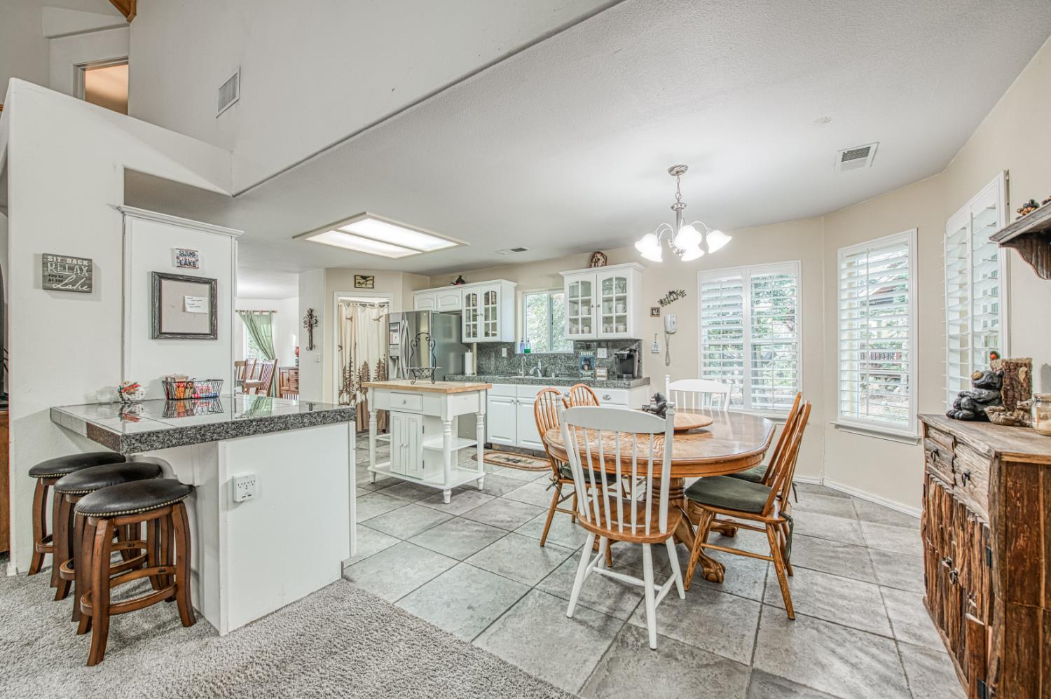 40416 Wild Rose Ln, Shaver Lake, CA 93664