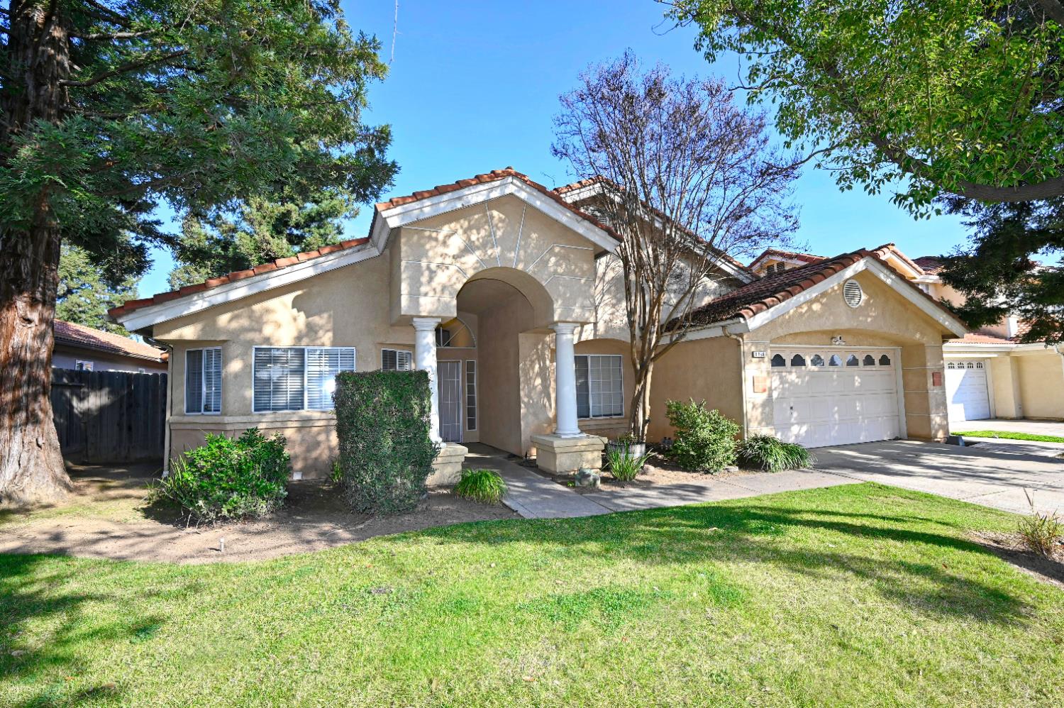 1786 E Everglade Ave, Fresno, CA 93720